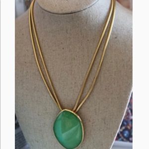 Stella & Dot Serenity Necklace - Green